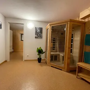 Großzügiges Domizil, 90qm, Mit Terrasse, Garten Und Garage Apartment Marquartstein
