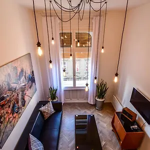  Apartment K89 Designer Hungary